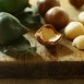 Australische Macadamias in China, China entdeckt die Macadamia für sich, Macadamias mit Schale, Macadamias ohne Schale