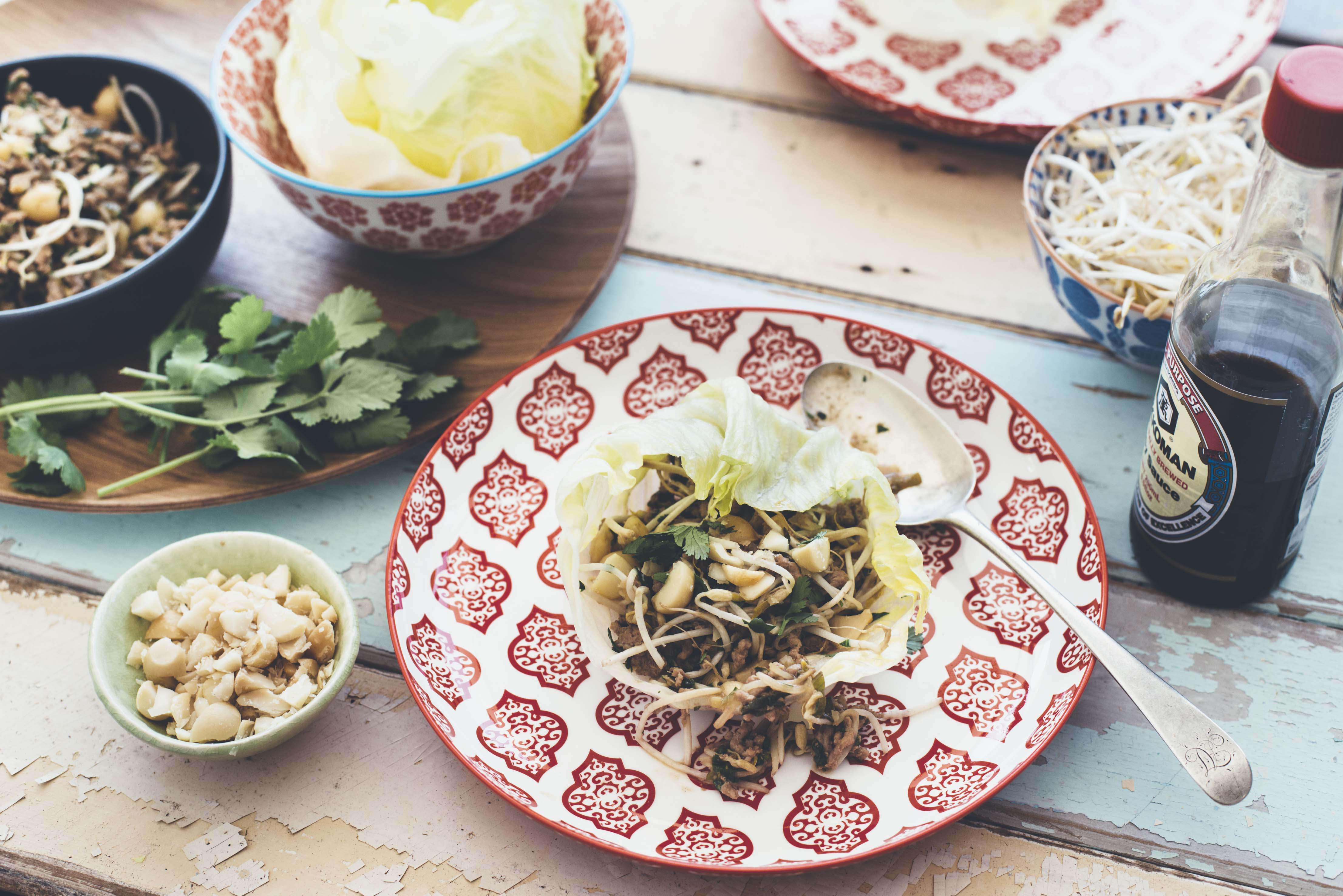 San Choy Bao mit Macadamias