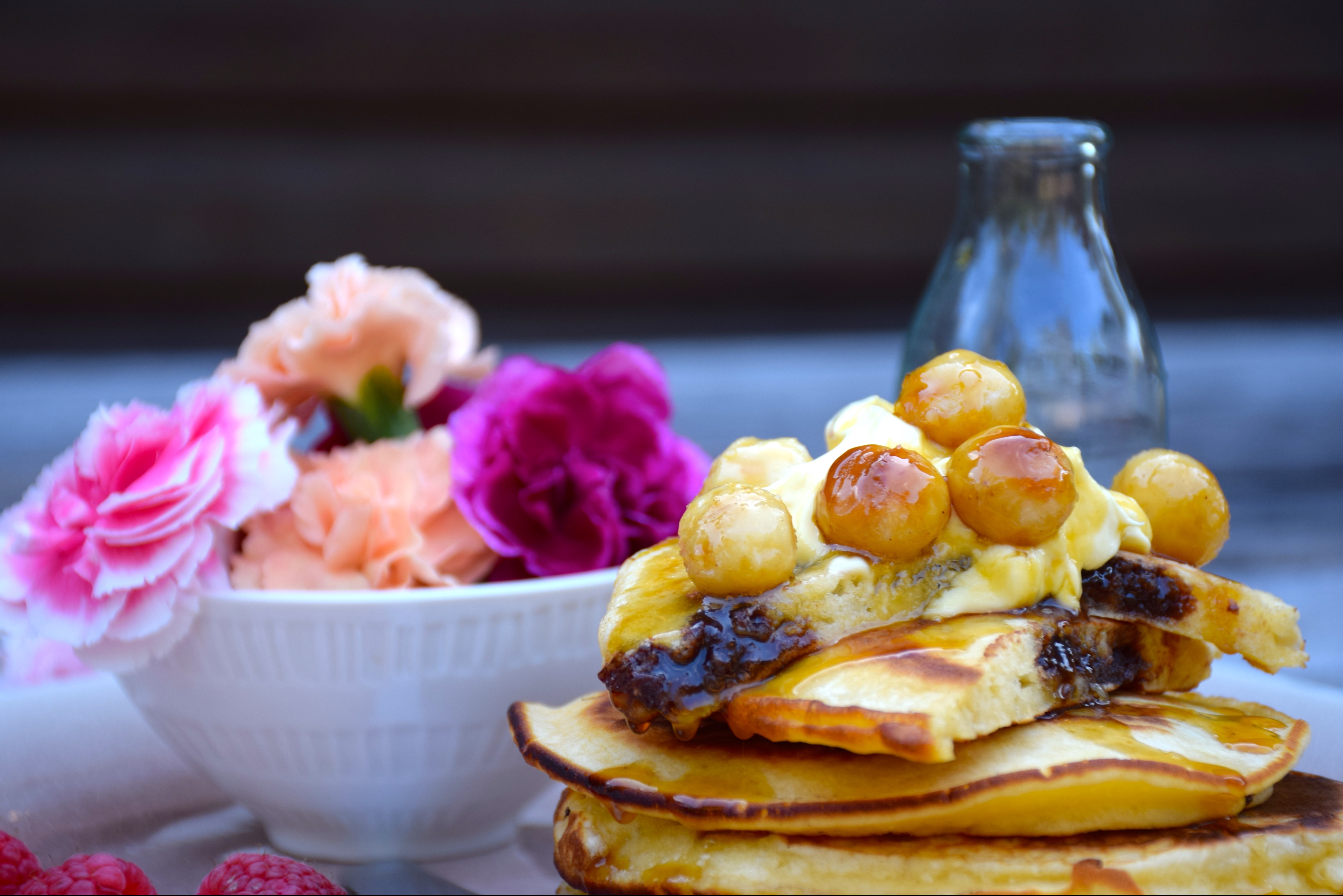 Macadamia Schokoladen-Butter Pancakes