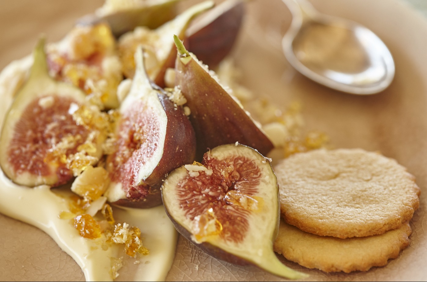 Sommer-Dessert: Frische Feigen &amp; Macadamia-Toffee | Australian ...