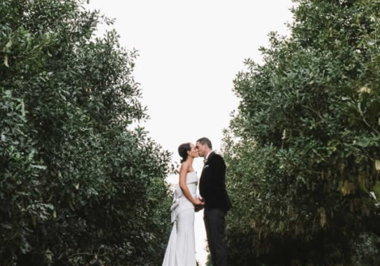 Nuts about you: Hochzeit auf der Macadamia-Farm